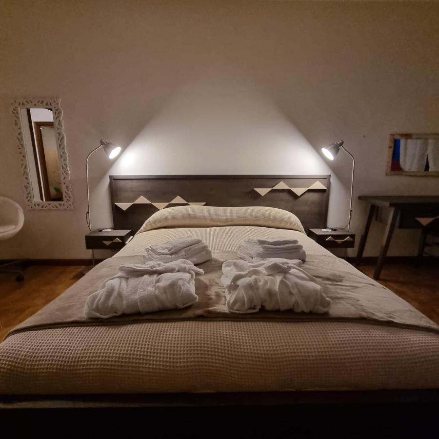Sa Stiddiosa Guesthouse Gadoni Exteriör bild